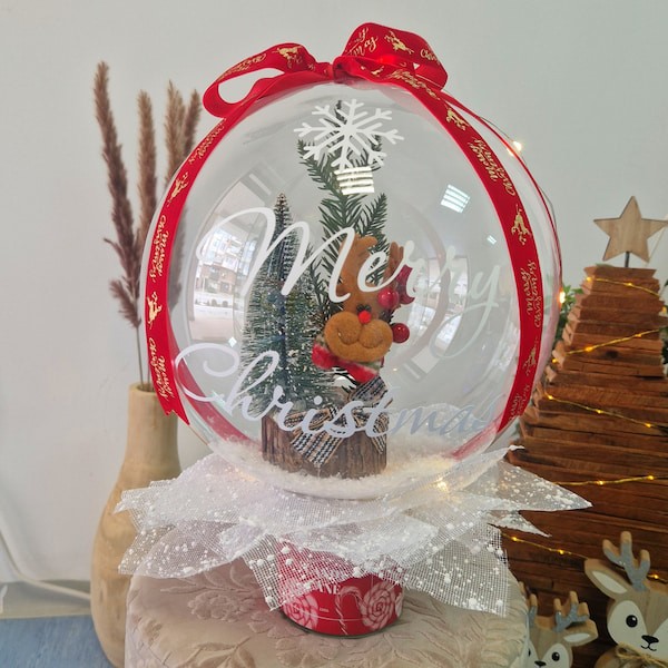 Коледен букет с балон